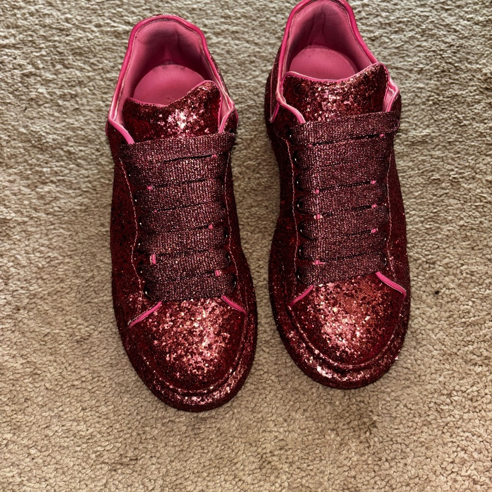 Alexander McQueen Sparkling Pink Glitter Sneakers 38
